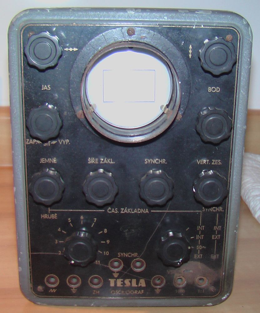 oscilloscope-tesla-TM694F-S#530810 - Oscilloscope Museum